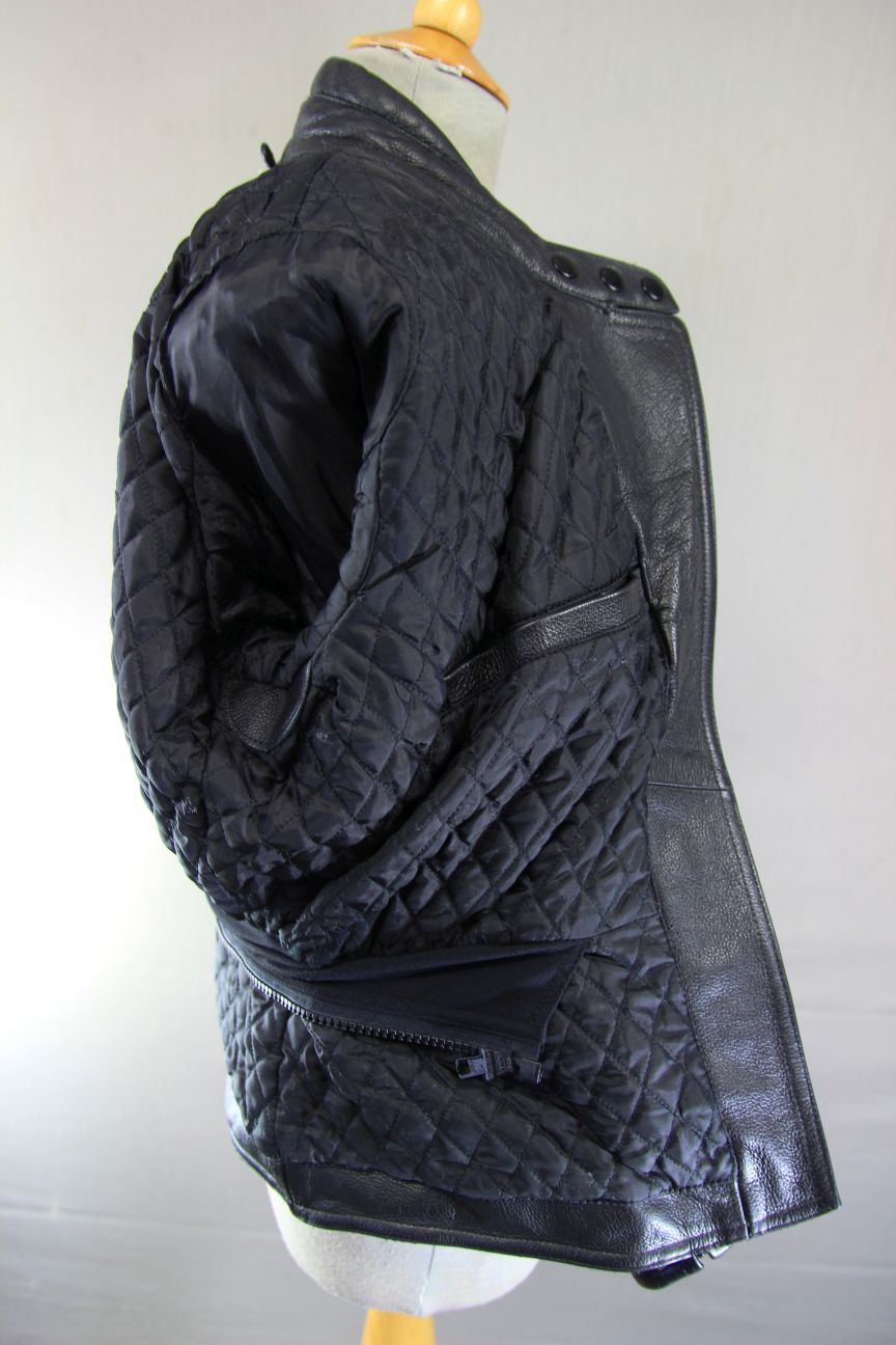 RIDER BLACK LEATHER BIKER JACKET WITH BACK PAD: SIZE 12/34-36"/EUROPEAN SIZE 38