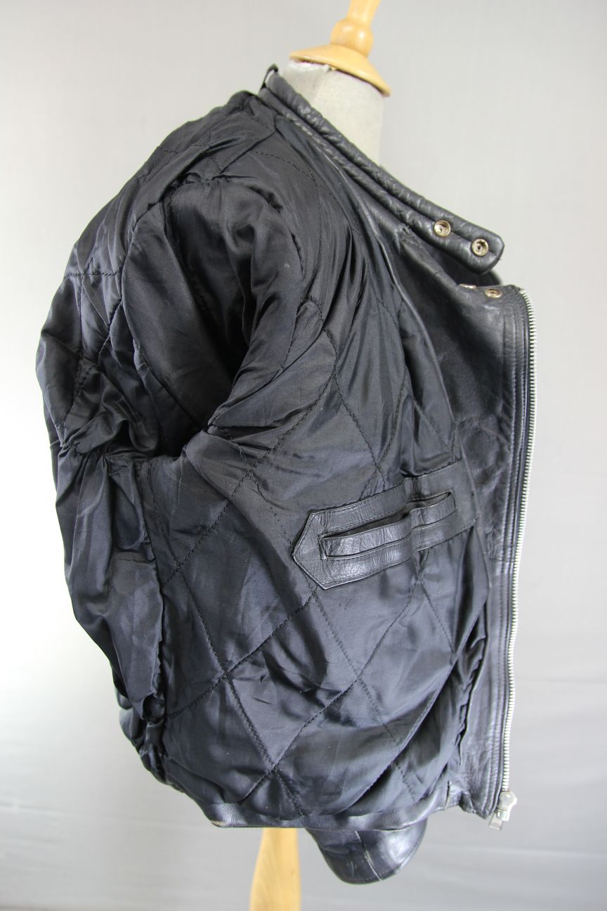 CLASSIC BASHIR BLACK LEATHER BIKER JACKET 42-44 INCH CHEST/LARGE