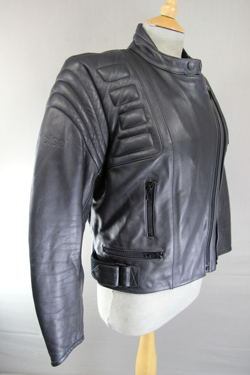 WEISE CLASSIC BLACK LEATHER BIKER JACKET WITH REMOVABLE BACK PROTECTOR: SIZE 12