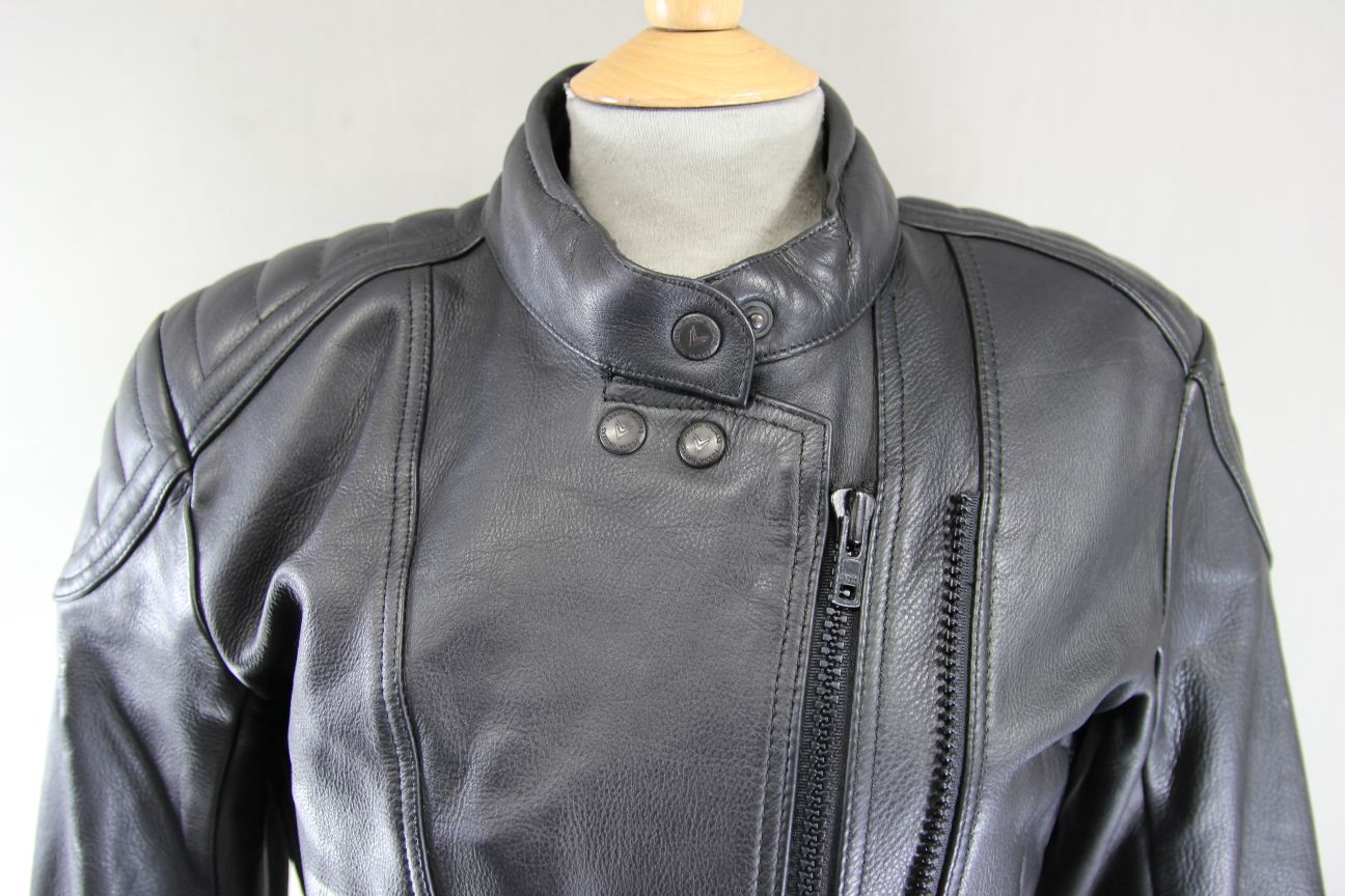 FRANK THOMAS BLACK LEATHER BIKER JACKET WITH REMOVABLE PROTECTORS SIZE 12/34-36"