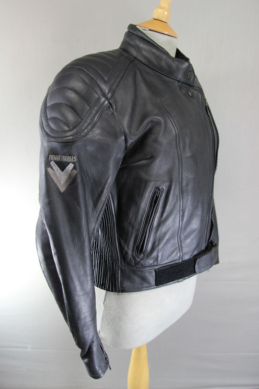 FRANK THOMAS BLACK LEATHER BIKER JACKET WITH REMOVABLE PROTECTORS SIZE 12/34-36"