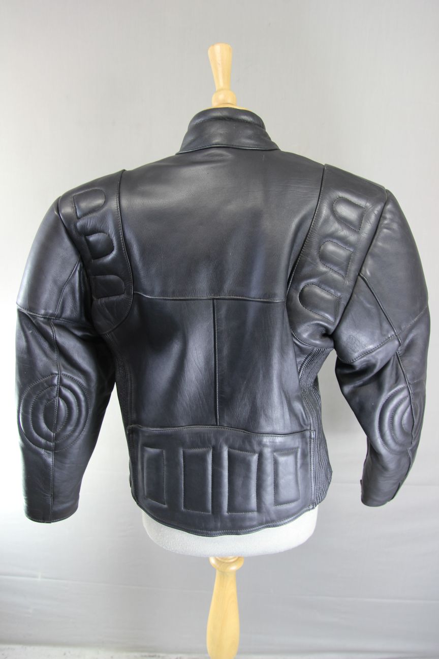 BLACK STEIN LEATHERS BIKER JACKET WITH THERMAL LINING: SIZE 14/36-38 INCH CHEST