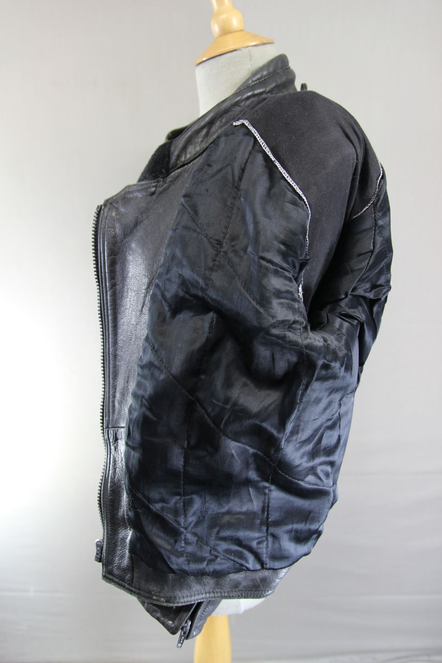 DANNISPORT CLASSIC BLACK COWHIDE LEATHER BIKER JACKET: SIZE 12 34-36 INCH CHEST