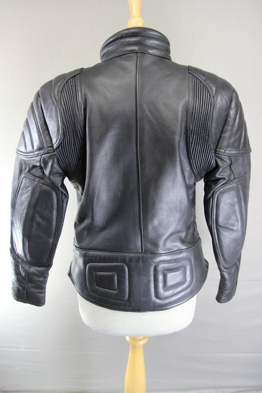 CLASSIC SPORTEX A5 BLACK LEATHER BIKER JACKET: SIZE 14 34 INCH CHEST