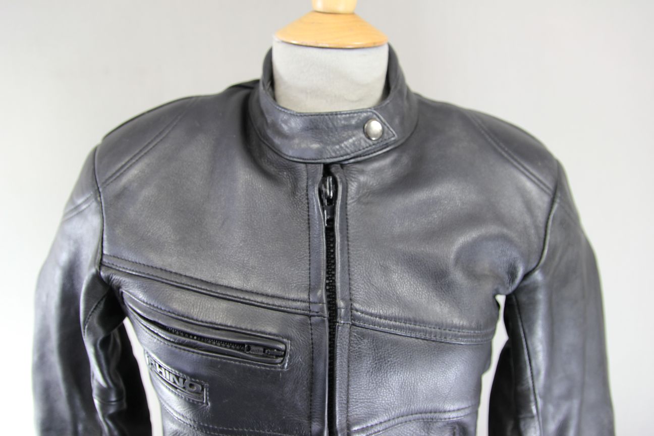 RHINO BRITISH DESIGNED BLACK COWHIDE LEATHER BIKER JACKET + PROTECTORS: SIZE 10