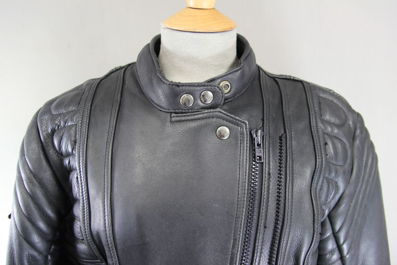AKITO MERCURY PLUS BLACK LEATHER BIKER JACKET WITH BACK PROTECTOR: SIZE 14