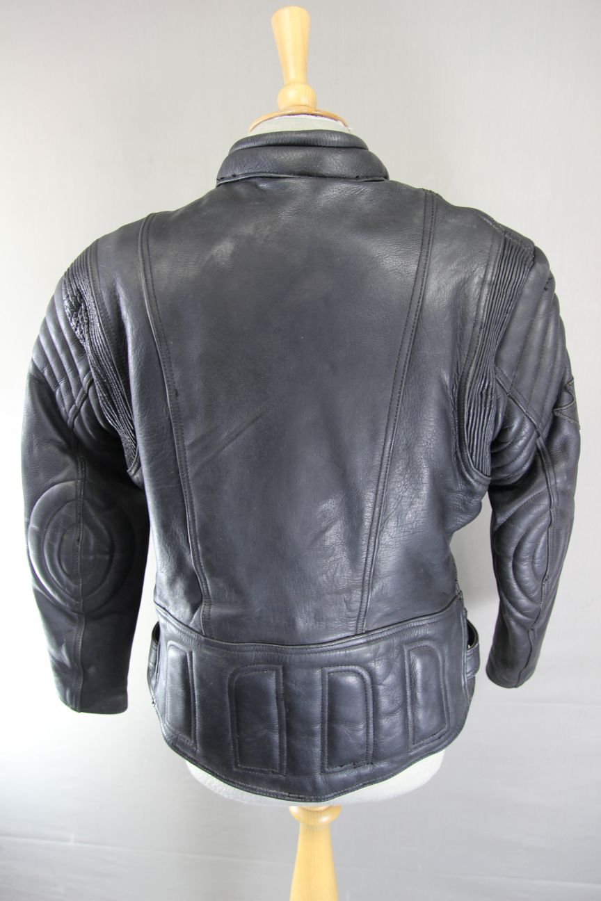 AKITO MERCURY PLUS BLACK LEATHER BIKER JACKET WITH BACK PROTECTOR: SIZE 14