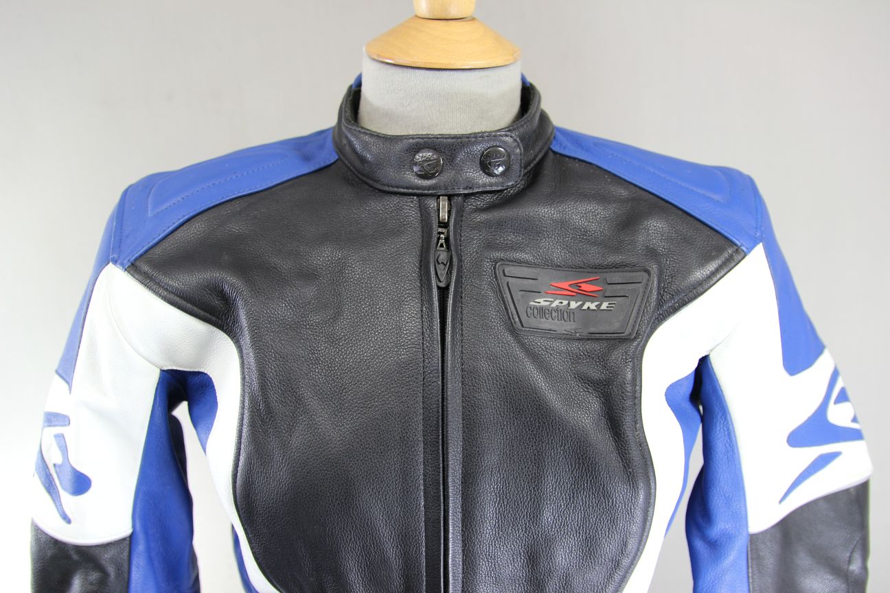 SPYKE BLACK, BLUE & WHITE LEATHER BIKER JACKET WITH CE ARMOUR 32-34 INCH