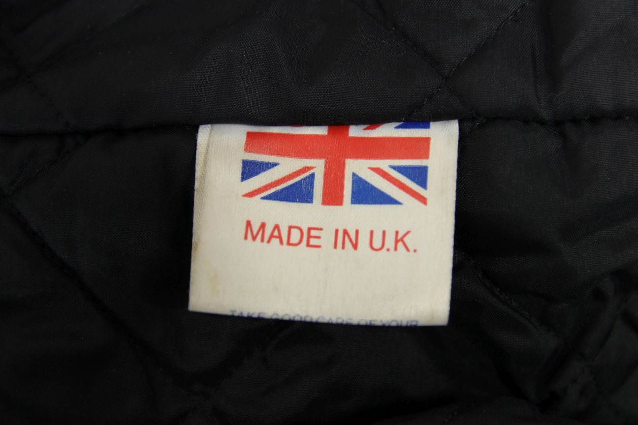 CLASSIC BRITISH MADE BLACK TT LEATHERS INTERNATIONAL BIKER JACKET: SIZE 8