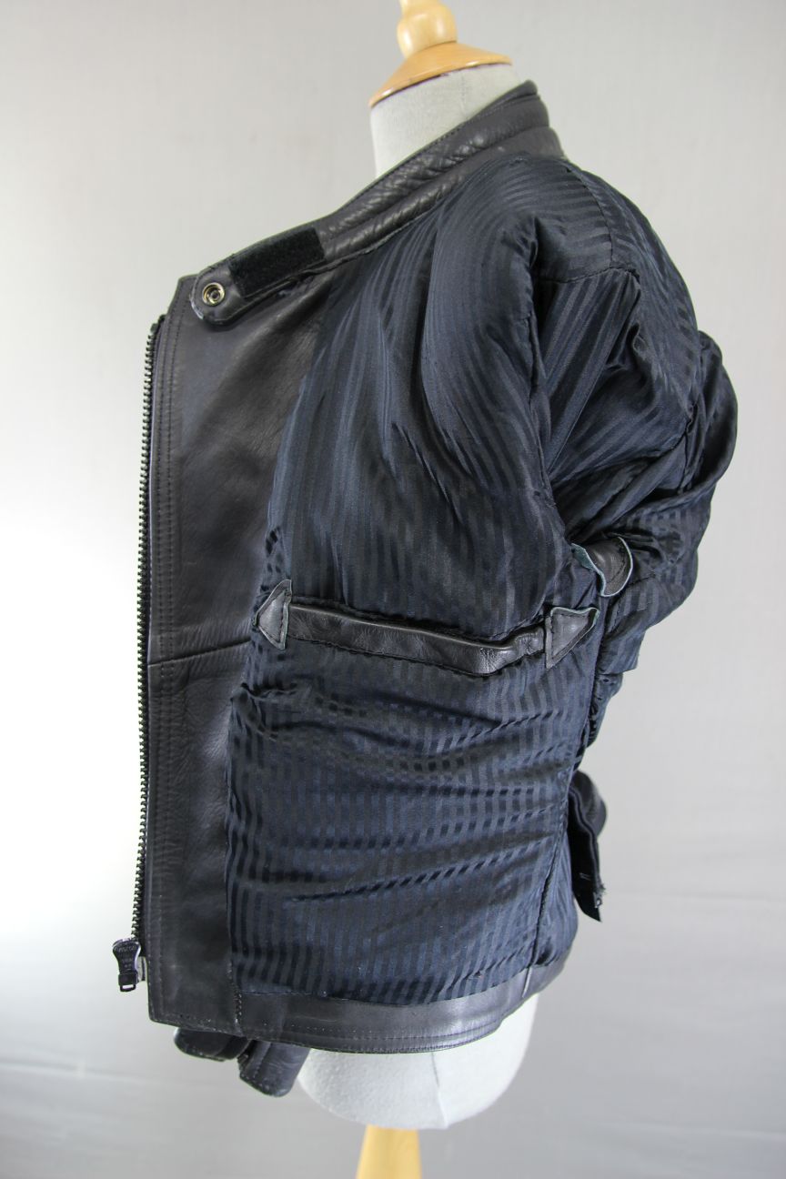 CLASSIC SPORTEX A5 BLACK LEATHER BIKER JACKET: SIZE 10