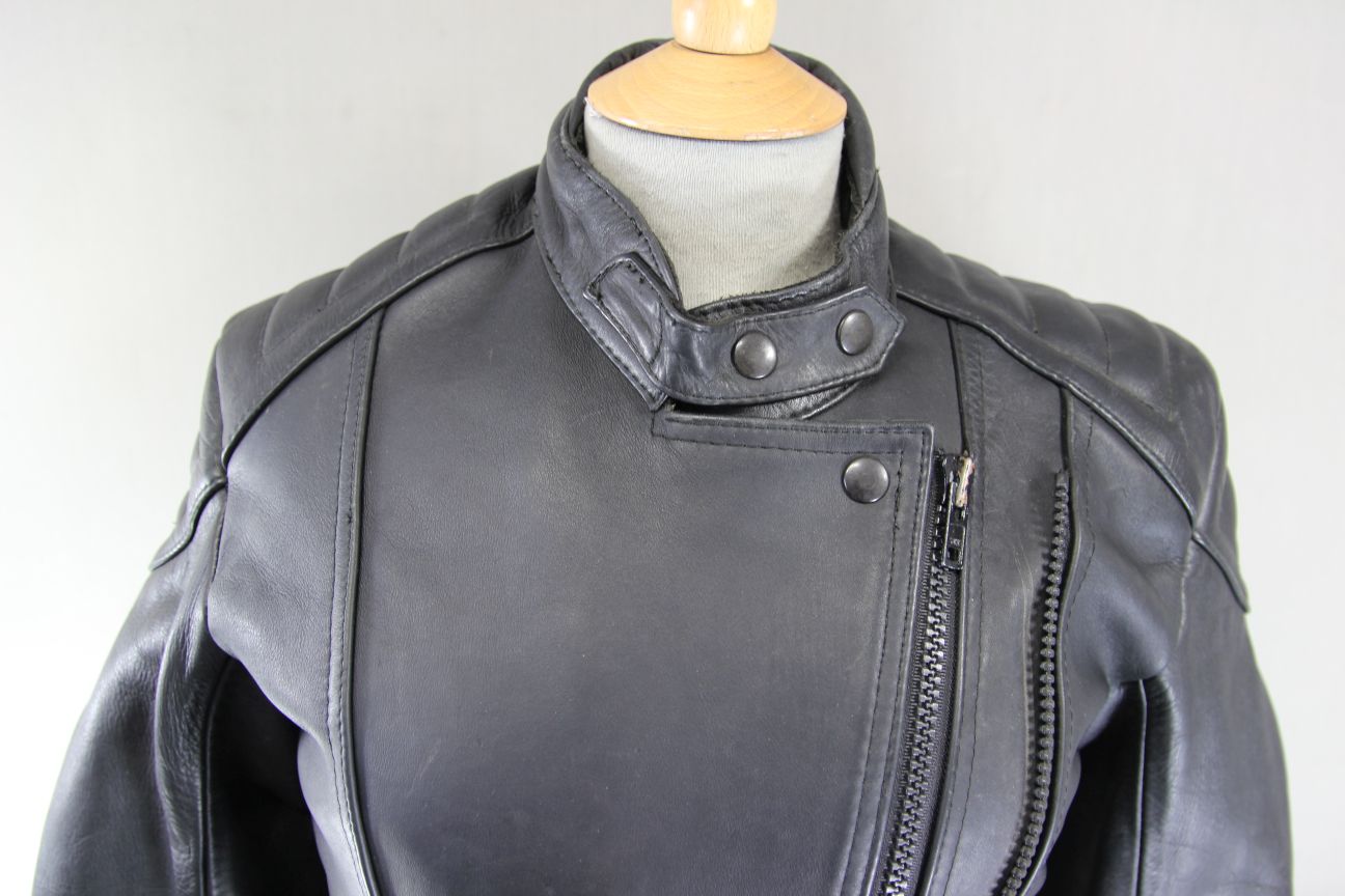 CLASSIC KETT BLACK LEATHER BIKER JACKET: SIZE 10