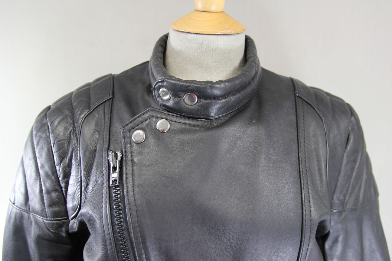 FIFTH AVENUE LEATHERWEAR CLASSIC BLACK BIKER JACKET 36-38 INCH CHEST