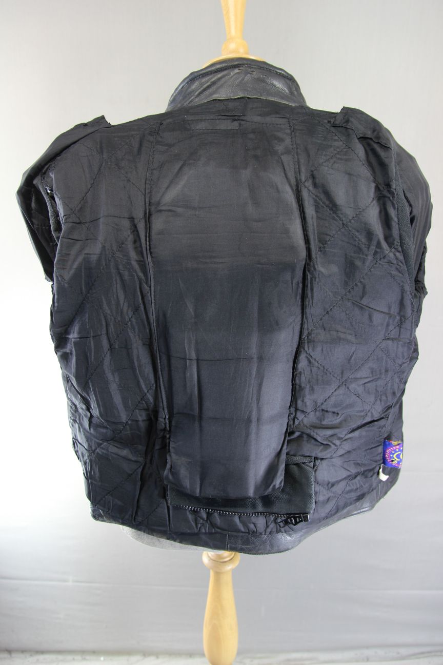 AKITO BLACK LEATHER BIKER JACKET WITH BACK, SHOULDER & ELBOW CE ARMOUR 40-42 IN