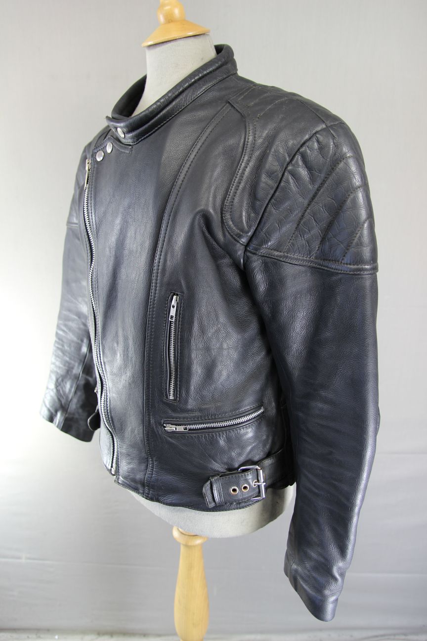 CLASSIC BLACK LEATHER BIKER JACKET 38 INCH CHEST