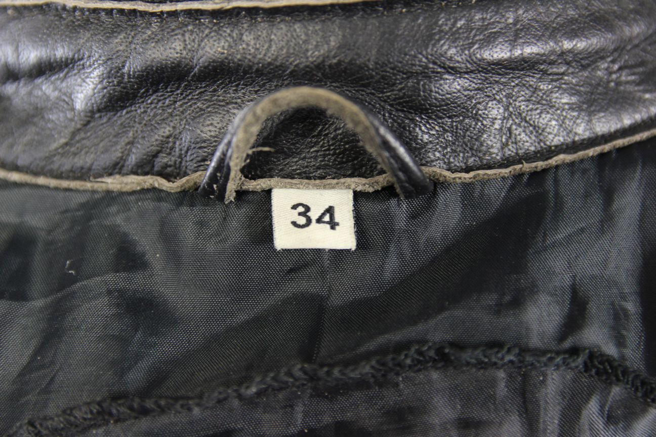 SKINTAN BLACK & RED LEATHER BIKER JACKET WITH REMOVABLE PROTECTORS 34 INCHES/XS