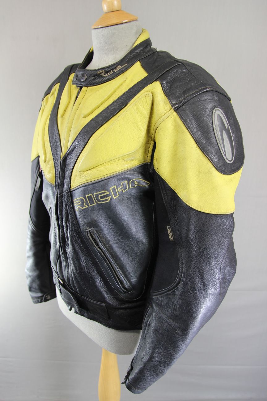 RICHA BLACK, YELLOW & SILVER LEATHER BIKER JACKET WITH CE ARMOUR 42 INCH CHEST