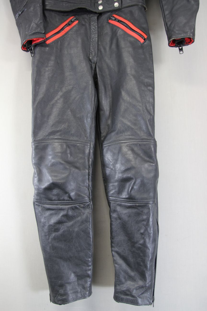 VINTAGE 1970'S 'HONDA' 2PIECE BLACK & RED LEATHER BIKER SUIT CHEST 38"/WAIST 30"