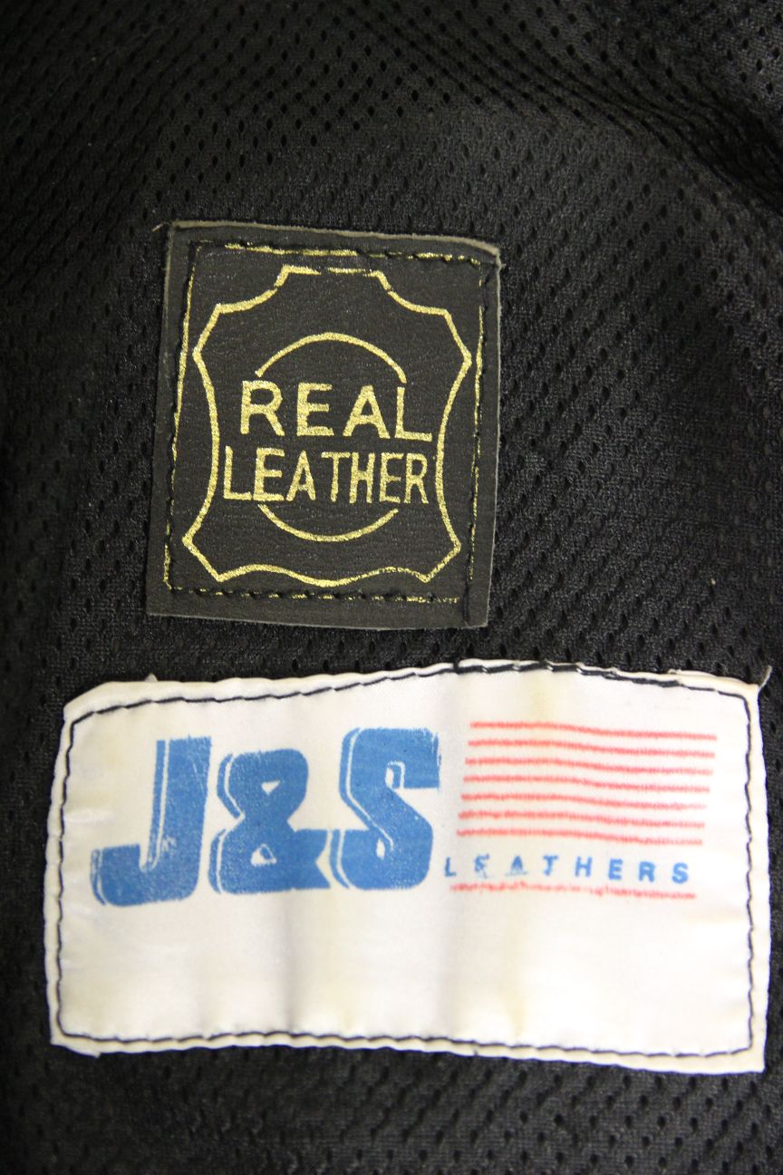 J&S 2 PIECE BLACK, SILVER & YELLOW LEATHER BIKER SUIT WITH BACK PROTECTOR 38 IN