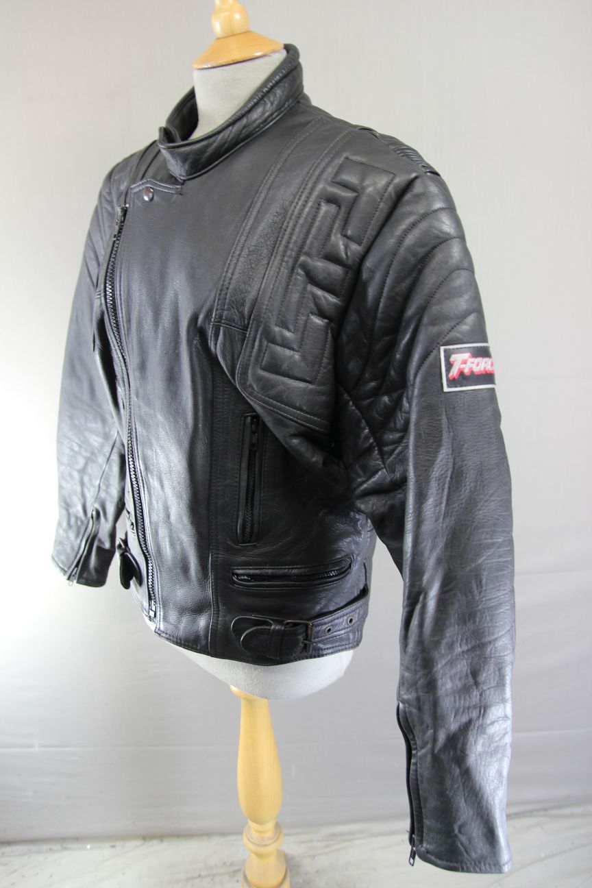 CLASSIC AKITO T-FORCE BLACK LEATHER BIKER JACKET 38-40 INCH CHEST