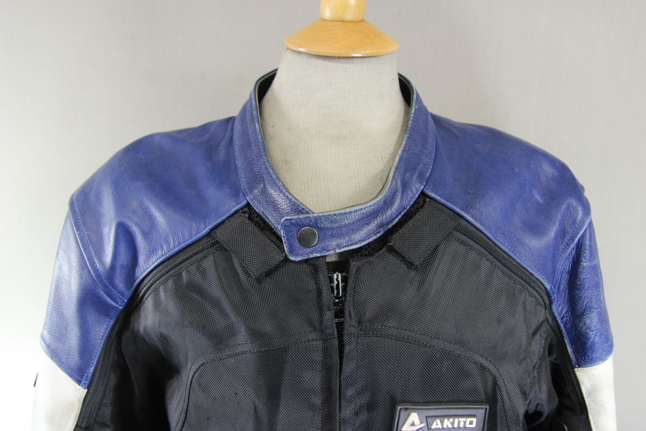 AKITO ALL WEATHER LEATHER & TEXTILE BIKER JACKET WITH REMOVABLE CE ARMOUR 44 IN