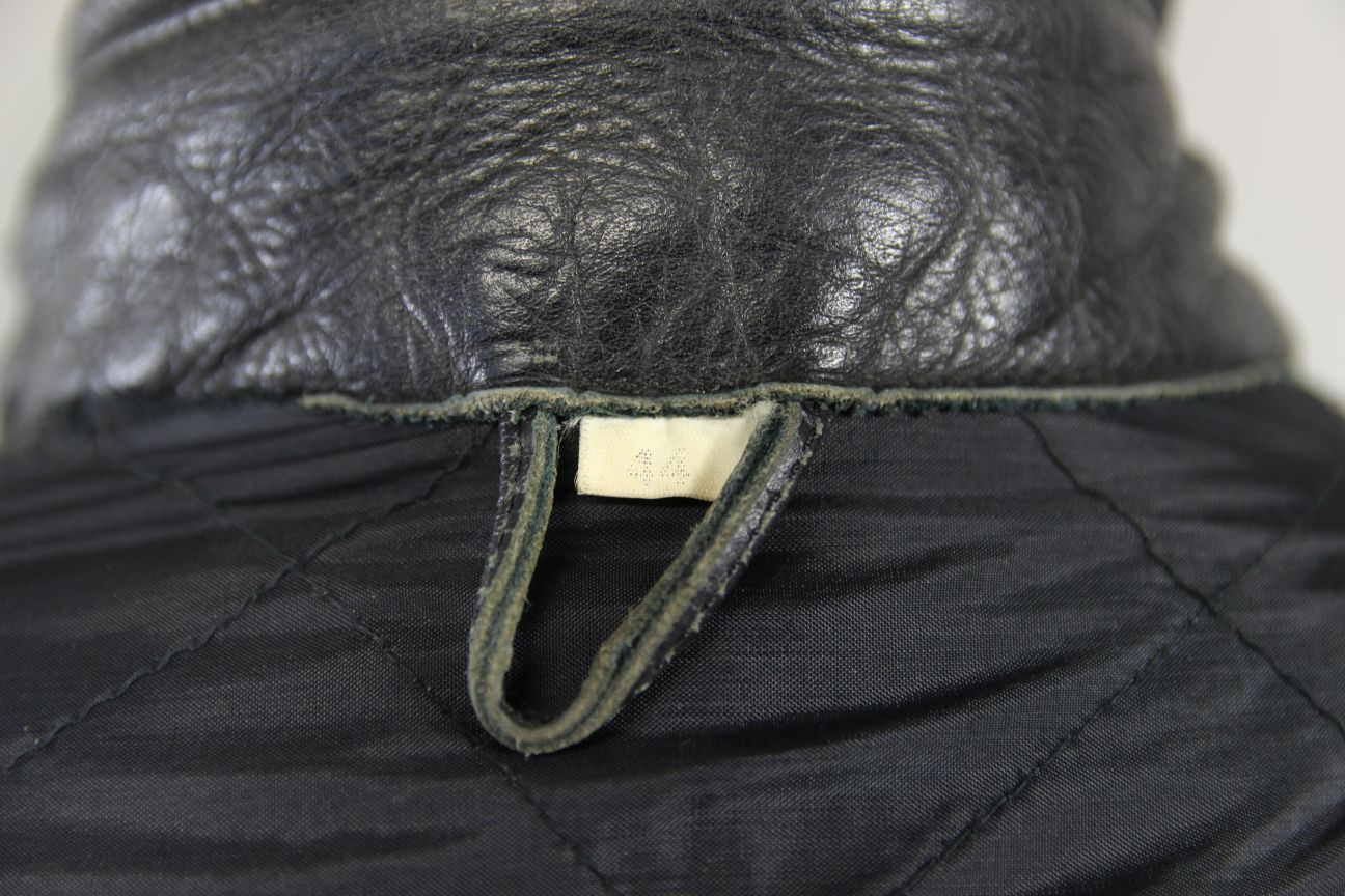CLASSIC BLACK LEATHER BIKER JACKET 42-44 INCH