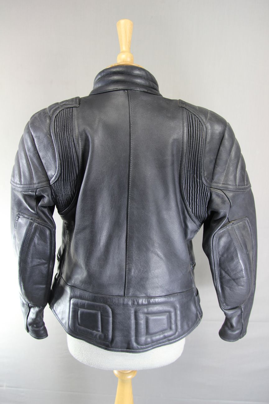 CLASSIC SPORTEX A5 BLACK LEATHER BIKER JACKET: SIZE 10-12/34 INCH CHEST