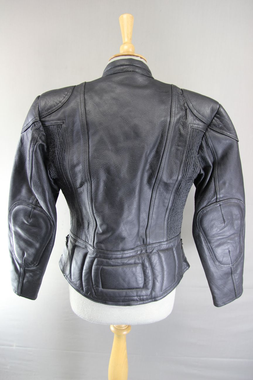 LADIES CLASSIC BLACK LEATHER BIKER JACKET: SIZE 10-12/34 INCH CHEST