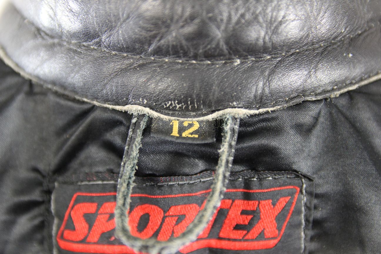 CLASSIC SPORTEX A5 BLACK LEATHER BIKER JACKET: SIZE 12/32-34 INCH CHEST