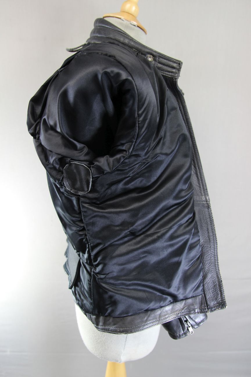 CLASSIC SPORTEX A5 BLACK LEATHER BIKER JACKET: SIZE 12/32-34 INCH CHEST