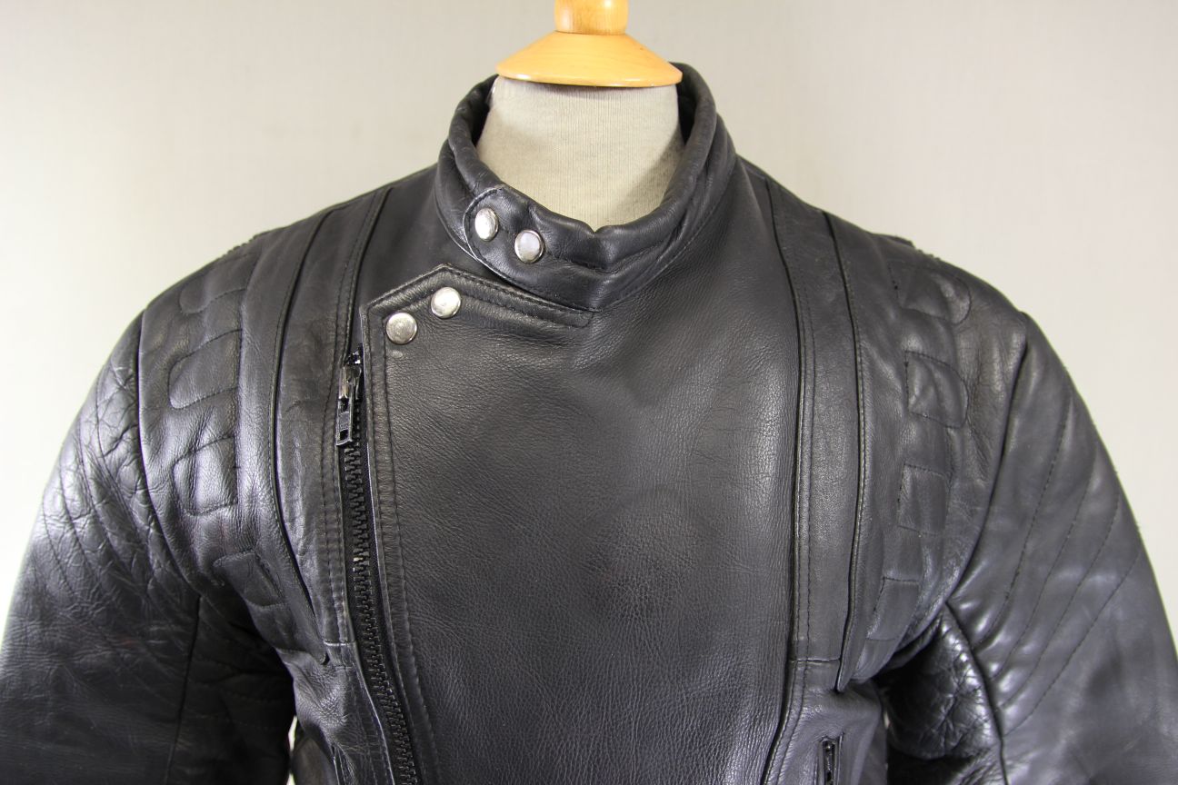 CLASSIC BLACK LEATHER BIKER JACKET 40-42 INCH