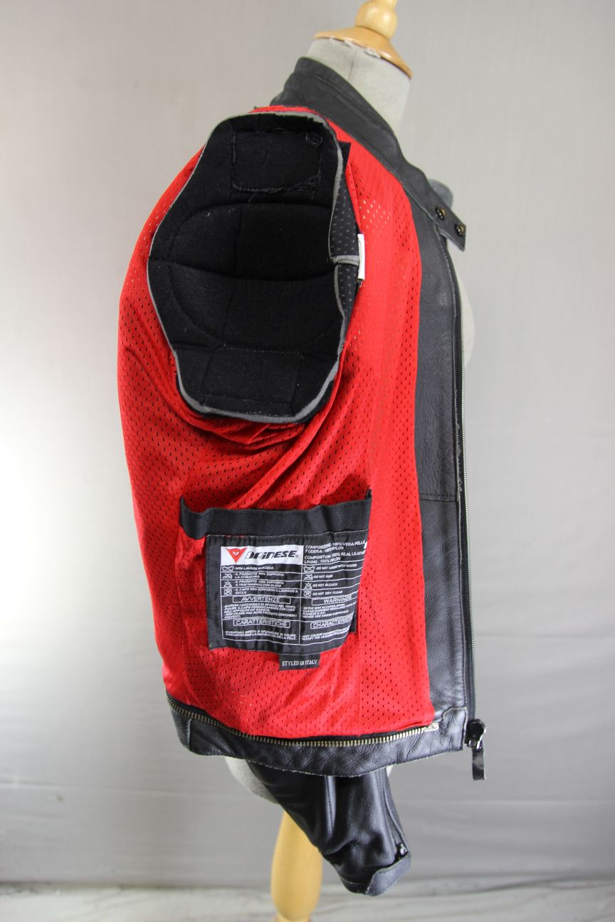 DAINESE BLACK, SILVER & GREY LEATHER BIKER JCKT + SHOULDER & ELBOW CE ARMOUR 42"