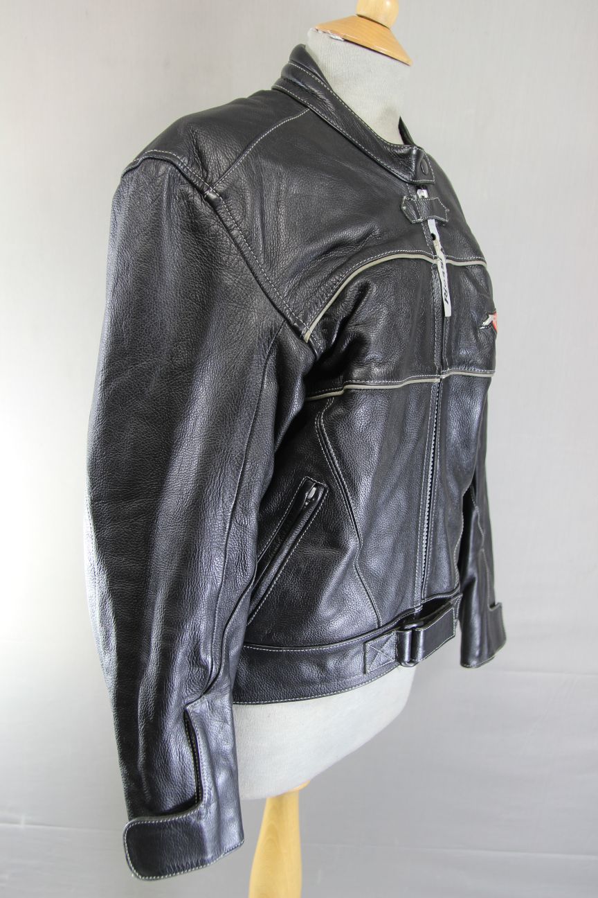 RIOSSI CLASSIC BLACK COWHIDE LEATHER BIKER JACKET: SIZE 14