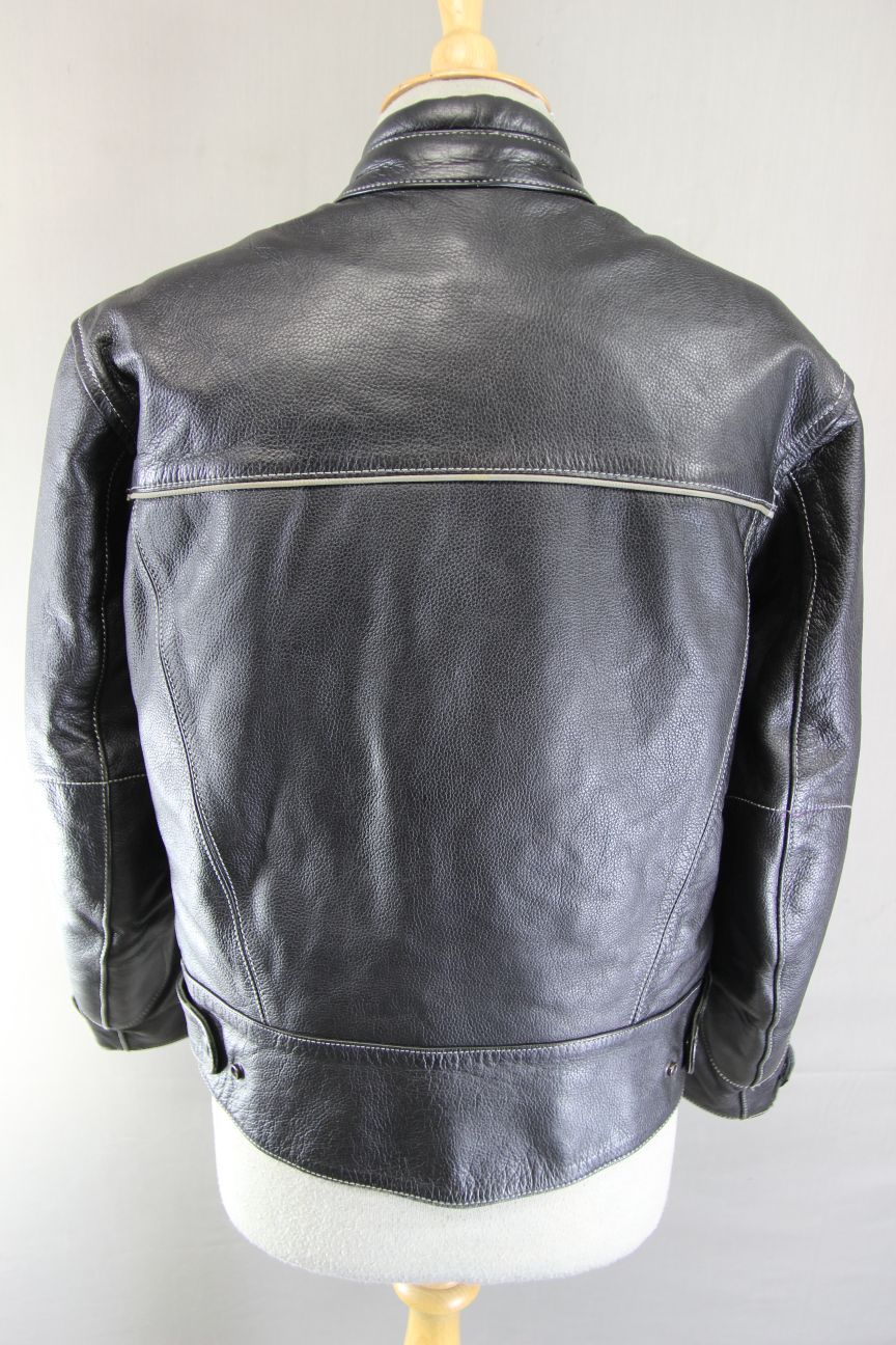 RIOSSI CLASSIC BLACK COWHIDE LEATHER BIKER JACKET: SIZE 14