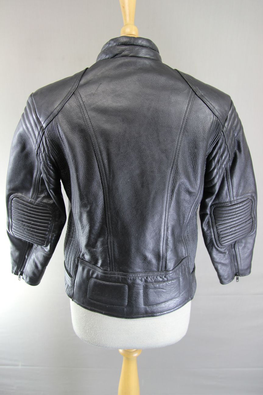 CLASSIC BLACK ACE LEATHERS BIKER JACKET SIZE 10-12: 34 INCH CHEST