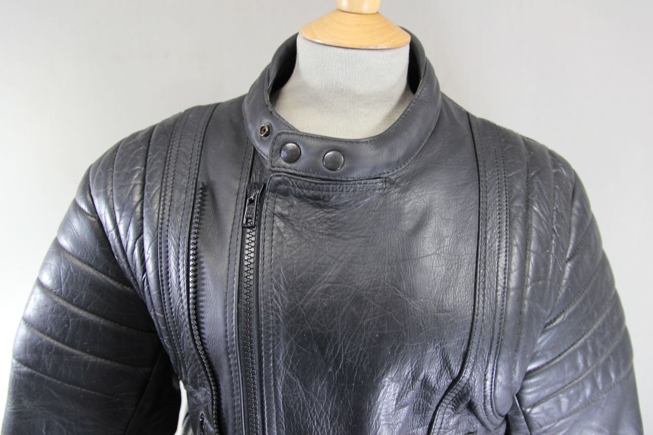 CLASSIC BLACK LEATHER BIKER JACKET 36-38 INCH CHEST