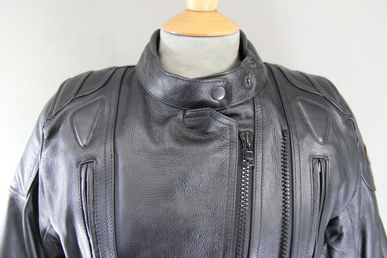 DYNAMIC LEATHER BLACK COWHIDE BIKER JACKET + CE ARMOUR & THERMAL LINING: SIZE 12