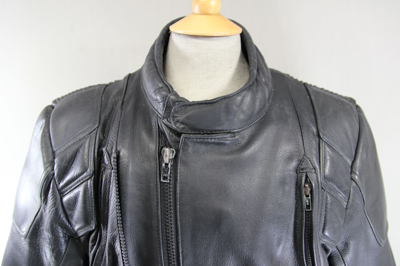 J&S CLASSIC BLACK LEATHER ALL WEATHER BIKER JACKET WITH THERMAL LINING 42 IN