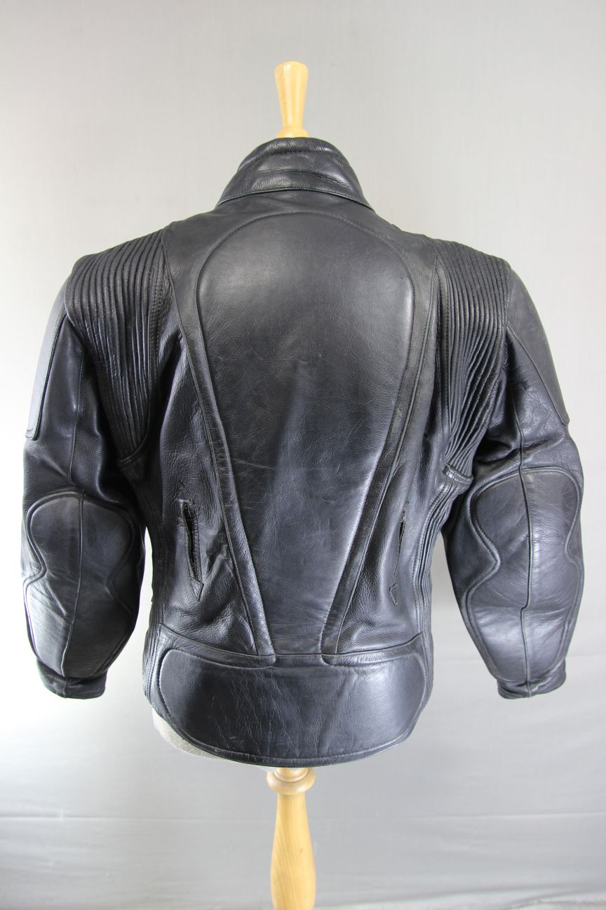 J&S CLASSIC BLACK LEATHER ALL WEATHER BIKER JACKET WITH THERMAL LINING 42 IN