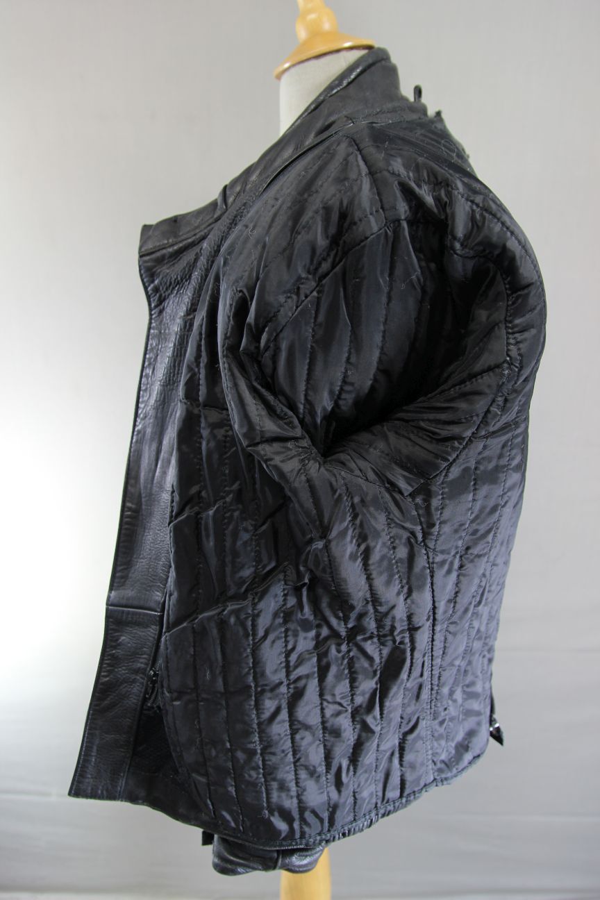 J&S CLASSIC BLACK LEATHER ALL WEATHER BIKER JACKET WITH THERMAL LINING 42 IN