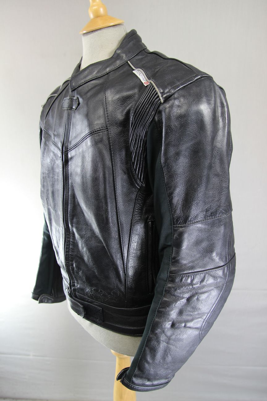 BIKERS GEAR BLACK LEATHER JACKET + SHOULDER/ELBOW CE ARMOUR & THERMAL LINING 42"