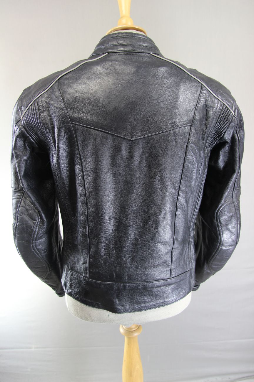 BIKERS GEAR BLACK LEATHER JACKET + SHOULDER/ELBOW CE ARMOUR & THERMAL LINING 42"