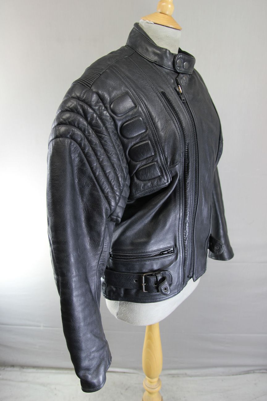 CLASSIC RAYVEN BLACK LEATHER BIKER JACKET 38-40 INCH CHEST