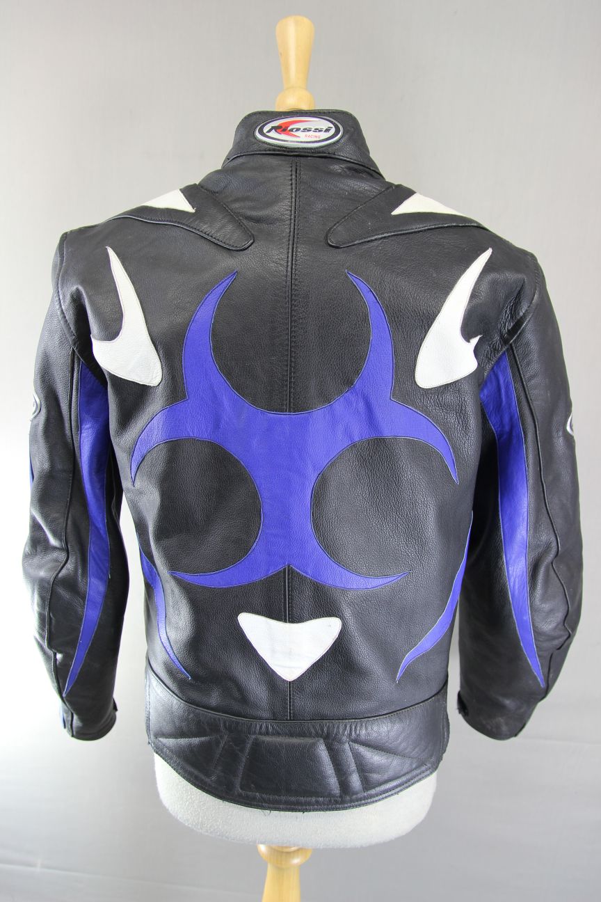 RIOSSI RACING BLACK, WHITE & BLUE COWHIDE LEATHER BIKER JACKET + CE ARMOUR 40 IN
