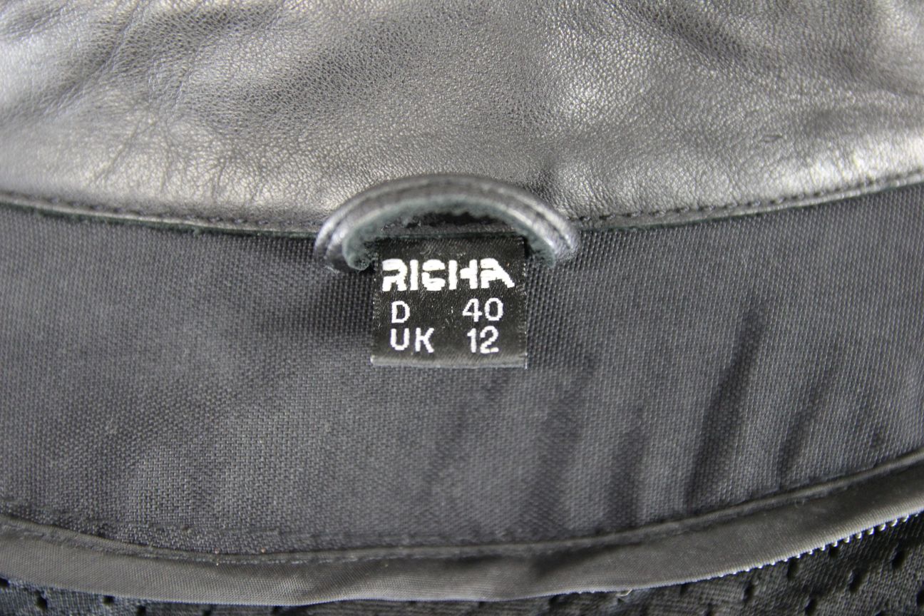RICHA BLUE & BLACK LEATHER BIKER JACKET + BACK/SHOULDER/ELBOW CE ARMOUR: SIZE 12