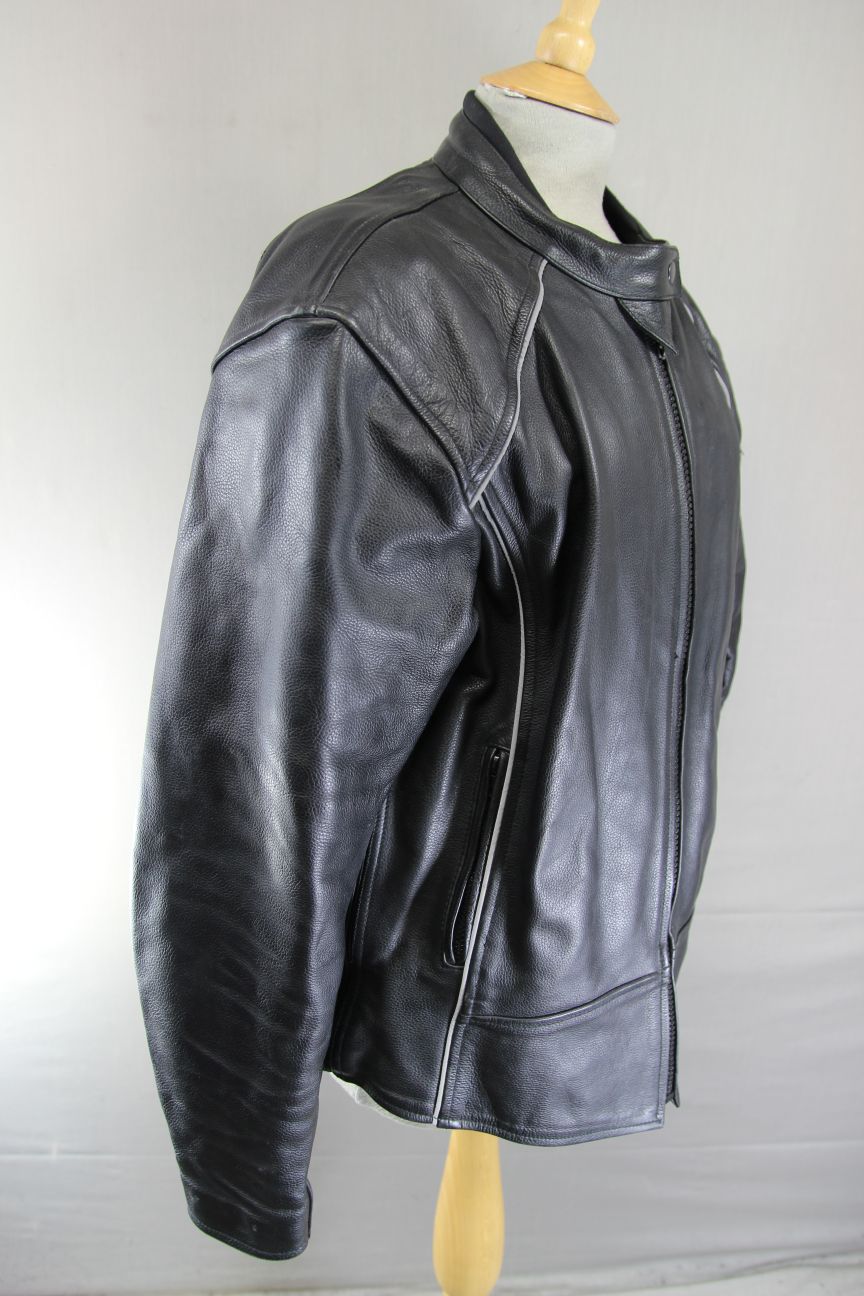 JTS CLASSIC BLACK LEATHER BIKER JACKET WITH CE ARMOUR 44-46 INCH CHEST: SIZE 22