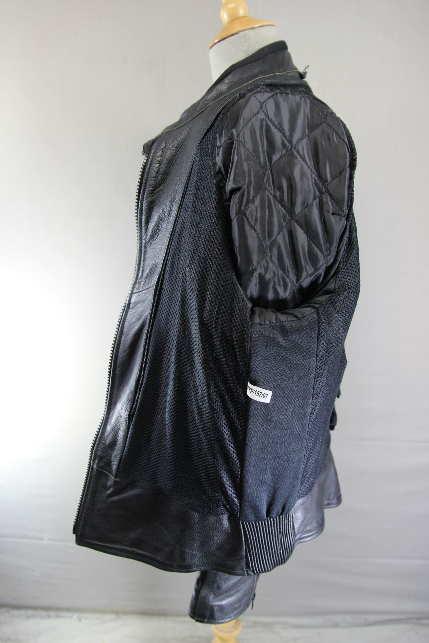JTS CLASSIC BLACK LEATHER BIKER JACKET WITH CE ARMOUR 44-46 INCH CHEST: SIZE 22