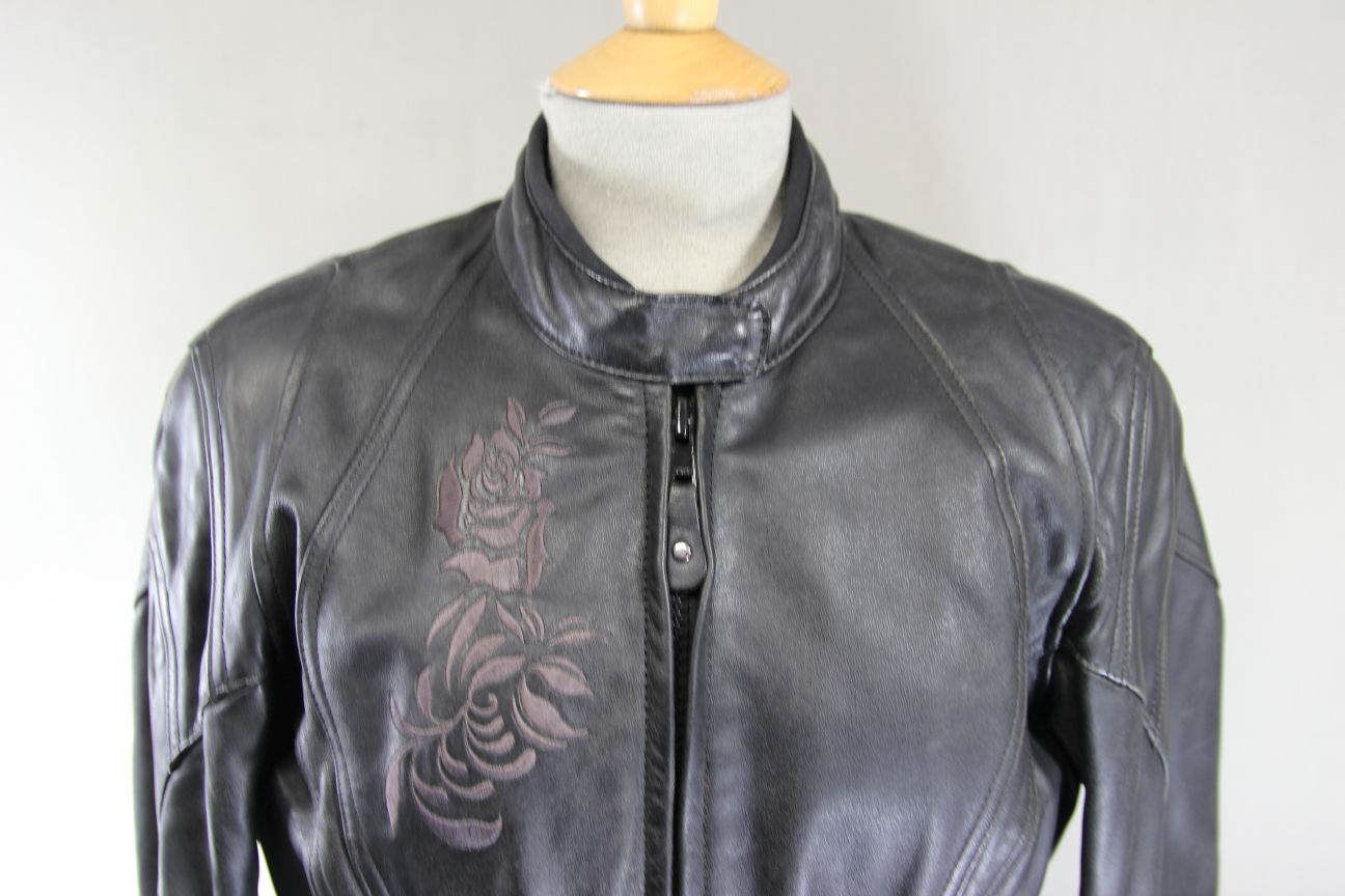 RICHA 'LENA' BLACK LEATHER BIKER JACKET WITH CE ARMOUR & THERMAL LINING: SIZE 12
