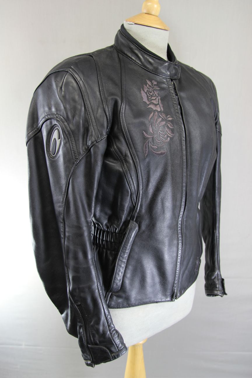 RICHA 'LENA' BLACK LEATHER BIKER JACKET WITH CE ARMOUR & THERMAL LINING: SIZE 12