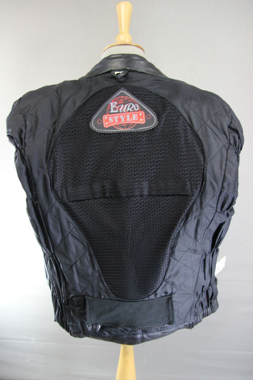 CLASSIC EURO STYLE BLACK LEATHER BIKER JACKET WITH BACK PROTECTOR 40-42 INCH