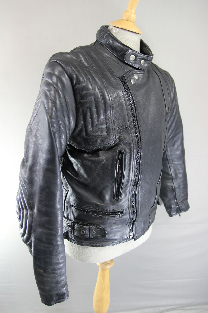 CLASSIC AKITO T-FORCE BLACK LEATHER BIKER JACKET 40-42 INCH CHEST